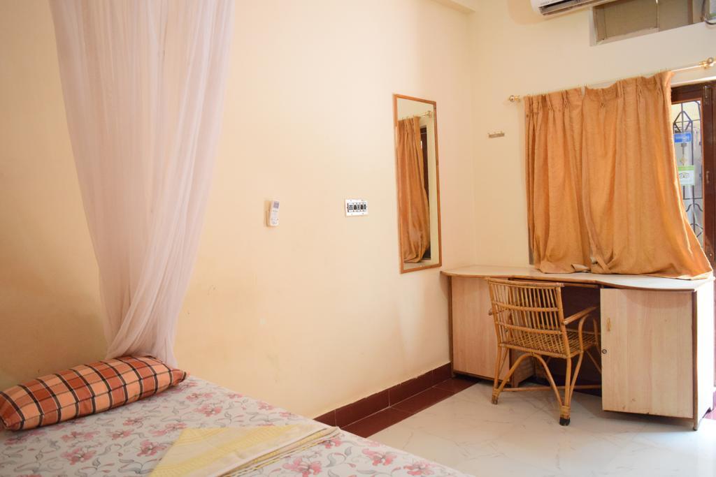 Lakshmi Heritage Tourist Home Hampi Eksteriør billede